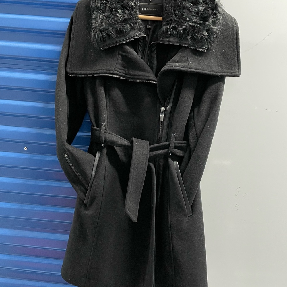 BCBGMAXAZARIA coat
